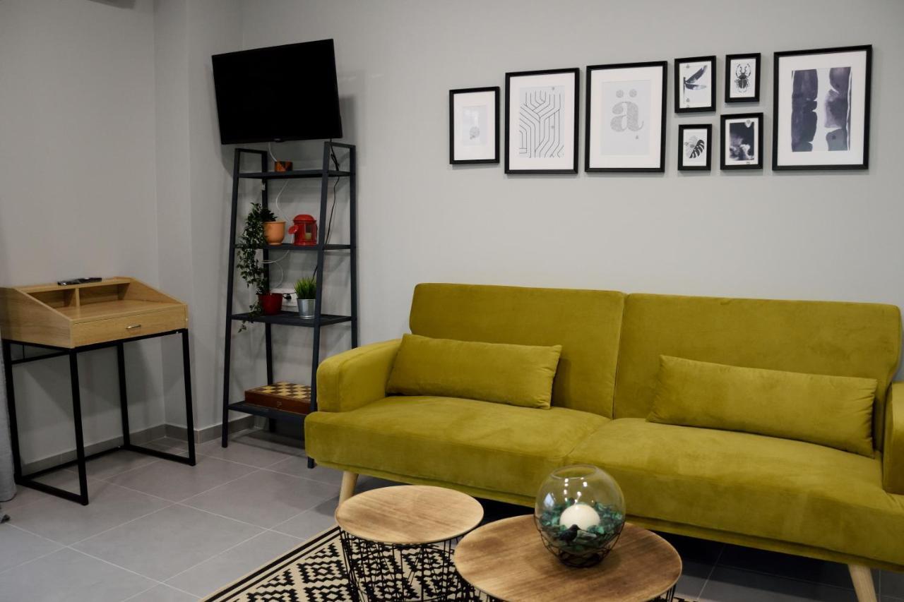 Dreamstudio In The City Center Volos Exterior foto